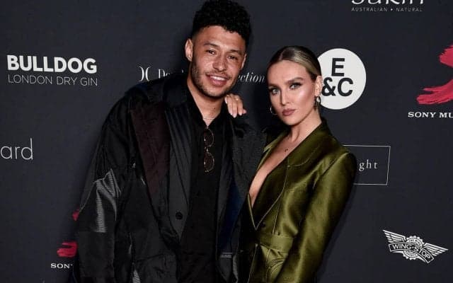 チェンバレンに第1子が誕生！彼女はリトル・ミックスのペリー・エドワーズ