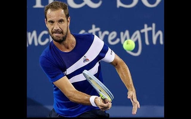 ガスケ 熱戦制し初戦突破