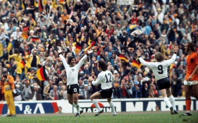 ワールドカップ決勝でのゴール「天才ストライカーの記憶」【追悼ゲルト・ミュラー】(1)