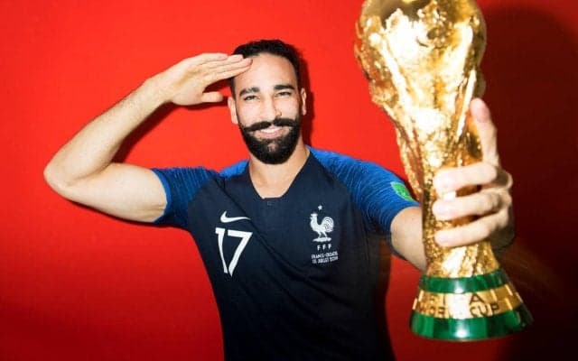 昇格組のトロワ、ロシアW杯王者のDFラミを完全移籍で獲得