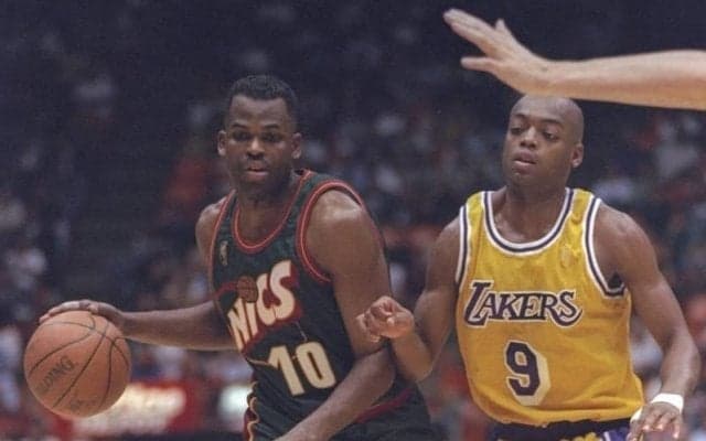 ホークス指揮官がバン・エクセルAC加入を歓迎「ガード陣の成長を助けることでしょう」