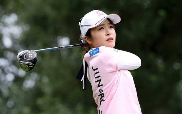 三ヶ島かなが暫定単独首位　15m＆18mの超ロングパット沈め「調整がハマりました」