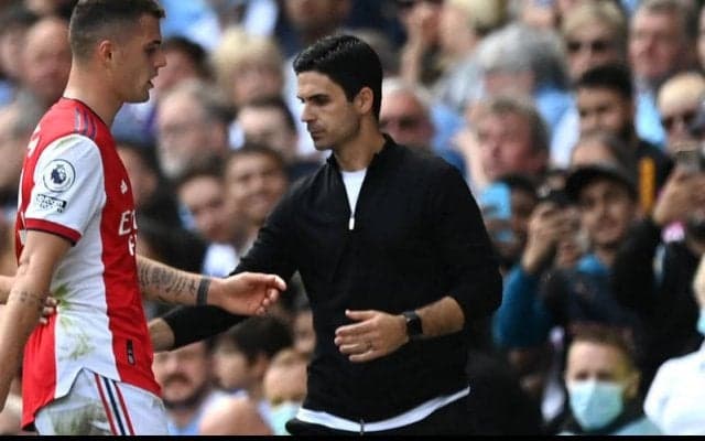 「65分間も10人の戦いになれば、何が起きるかわかる」　アルテタが敗戦の弁