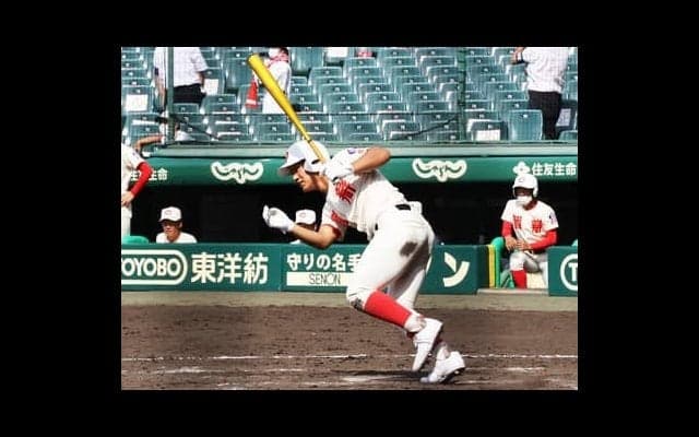 ドラフト候補の陰に隠れて快打連発。３、４年後のプロ入りに期待がかかる3人の好打者