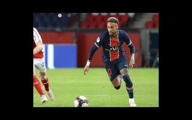 一時は絶滅も!? 攻撃の花形・ウイングの歴史。ネイマールら最新のプレースタイル