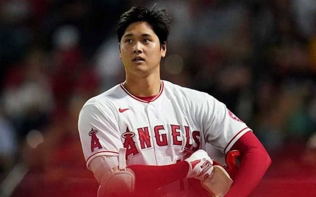 【MLB】大谷翔平が“人類最強の男”と2ショット撮影　SNS驚愕「ガヌーの横でも小さく見えない」