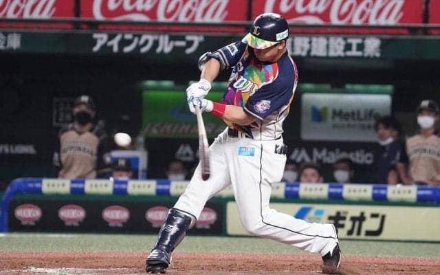 西武・栗山、目前の通算2000本安打　史上初のバースデー達成、盟友との対決も？