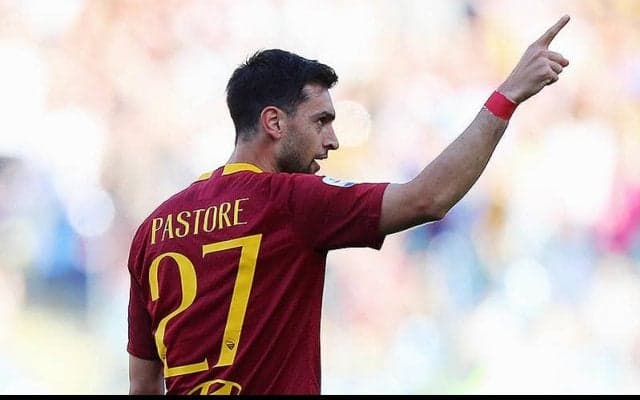 ローマが構想外のパストーレとの契約解消を発表…