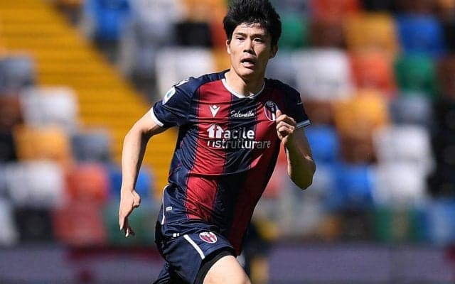 冨安健洋のトッテナム行き、カギはバルサDFが握る