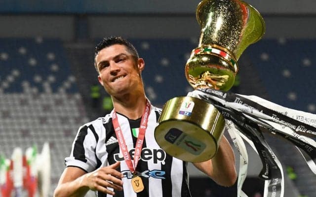 ユベントスがユナイテッド移籍のC・ロナウドとの濃密な3年間に感謝のメッセージ「信じられないような旅だった」