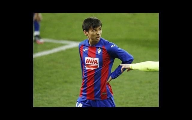 監督交代、乾貴士の復帰……不振のセレッソ大阪、新体制は光明を見出せるか