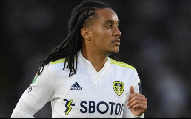 バレンシア、リーズからエウデル・コスタをレンタル