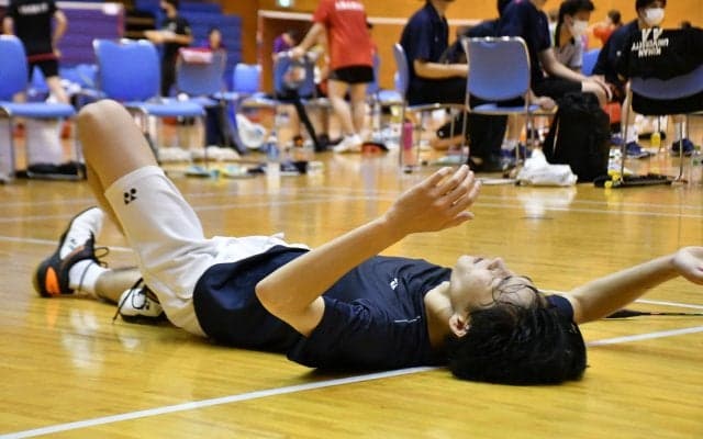 【バドミントン部男子】同大に敗北し、秋季リーグ初戦黒星