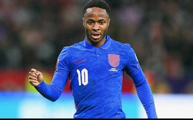 スターリング、コロナ合併症で急逝の友人にハンガリー戦のゴール捧ぐ　「永遠にあなたを愛してる」