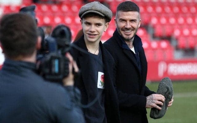 ベッカム息子のロメオがアメリカ3部でプロ選手に、FKは父譲り