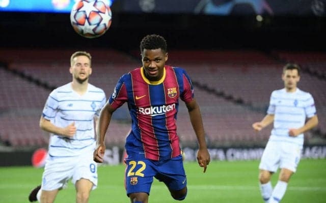 バルセロナ新背番号「10」アンス・ファティってどんな選手？久保建英とカンテラ時代にプレー！「リオネル・メッシの後継者」のプレースタイルは？