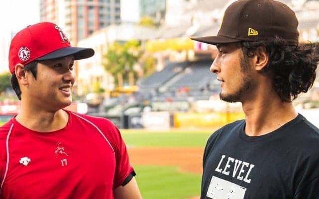【MLB】大谷翔平の「ガタイがやべえ」　2人並ぶと際立つデカさ「ダルビッシュが細く見える…」