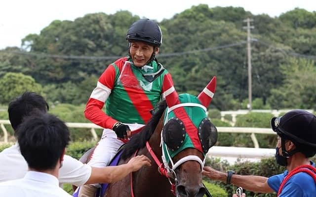 コロナの影響で異例の事態に…サマーチャンピオンで見事代役を務めあげた鮫島克也騎手