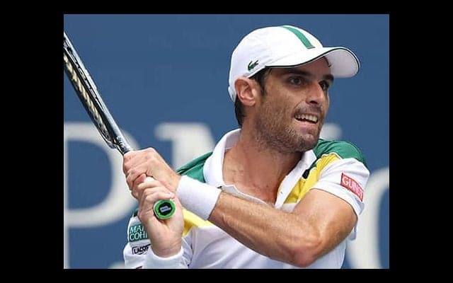 アンドゥハル 逆転で8強へ