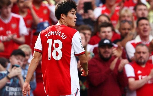 「冨安に夢中だ」完璧デビューの冨安健洋、「誰？」と懐疑的だったアーセナルファンを振り向かせた高パフォーマンス