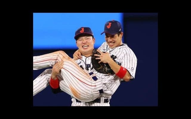 山田哲人がランナーの時にだけ起きた異変。井端弘和コーチが東京五輪の裏話を明かす