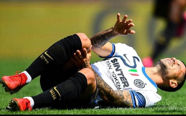 インテルMFセンシがまたも負傷、右ヒザ痛め1カ月離脱の可能性も…