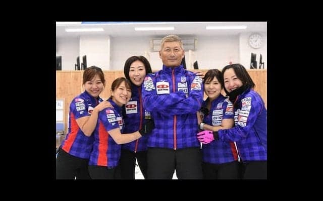 カーリング史に残る死闘を制したロコ・ソラーレ。崖っぷちからの３連勝にはワケがある