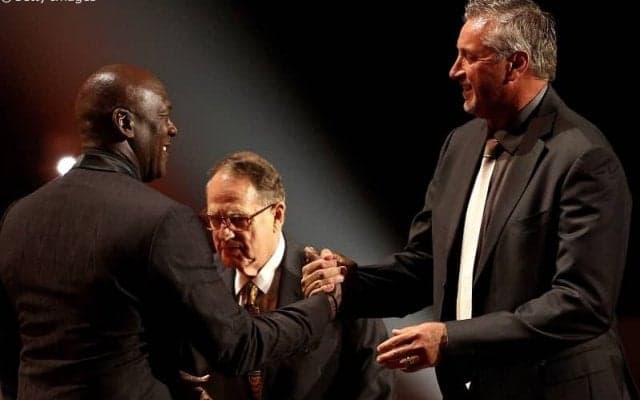 殿堂入りしたトニー・クーコッチが式典で「鼓舞してくれた」ＭＪとピペンに感謝