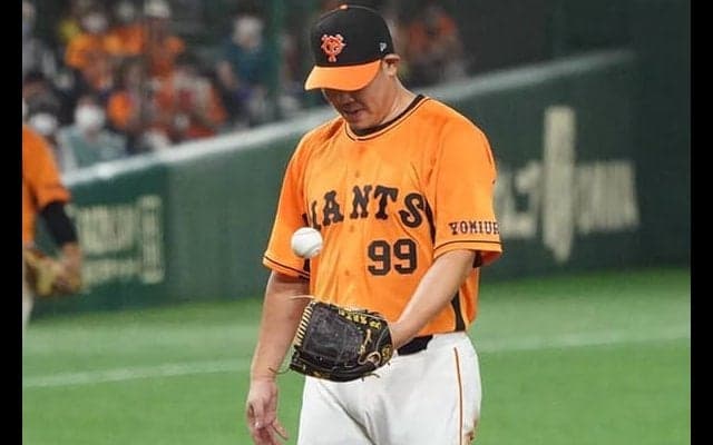 巨人・山口俊が危険球退場　“痛恨の1球”で暗転…直後に田中豊が勝ち越し被弾