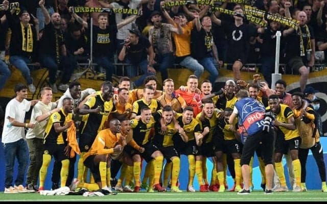 「気が早い」劇的決勝ゴールの直前からベンチを飛び出すスイス王者に注目「こういうの好き」