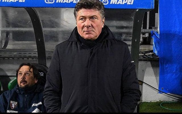 カリアリがマッツァーリ氏を新指揮官に招へい