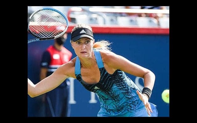 ムラデノビッチ 快勝で8強