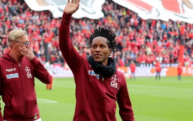 これが47歳？ 引退から4年が経過したゼ・ロベルトの衝撃的な肉体に11万いいね