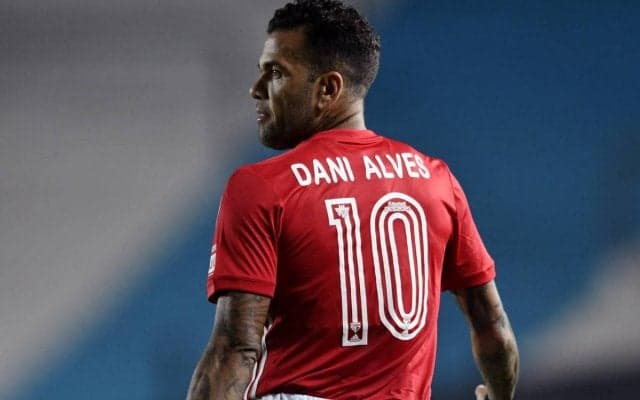 金銭トラブルのサンパウロとダニエウ・アウベスが契約解除…クラブは5億円超のコストカットに