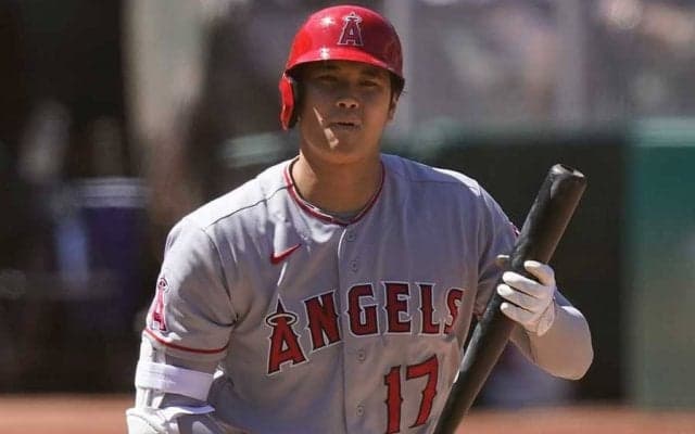 【MLB】大谷翔平を見るため「借金までしてきた」　珍ボード掲げた米女性ファンが目撃される