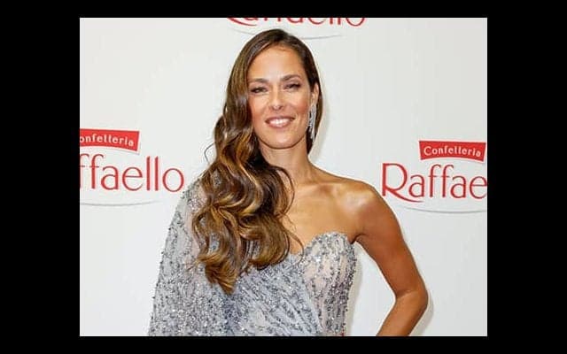 元1位イバノビッチらが受賞