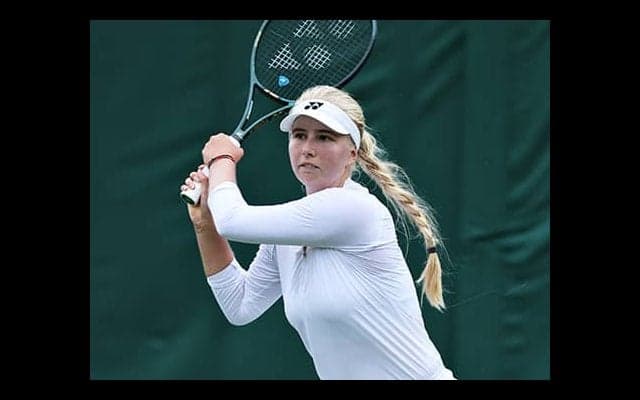 18歳タウソン 完勝で4強