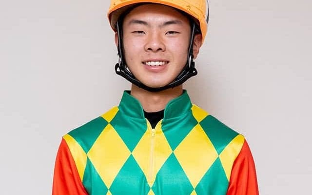 【地方競馬】佐賀のルーキー・加茂飛翔騎手の騎手服贈呈式を10月1日に実施