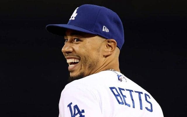 【MLB】敵軍ファンに“HRボール返却”を要求…　代わりに贈った“交換品”が「最高に粋な行い」
