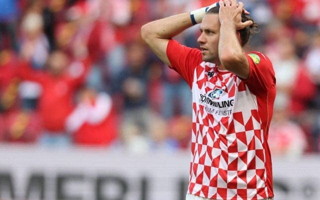 マインツのハンガリー代表FWサライが左ヒザ半月板損傷で手術