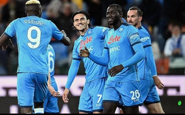 敵地でウディネに圧勝のナポリが唯一の開幕4連勝!　鮮やか2つのセットプレー弾など圧巻の4ゴール《セリエA》