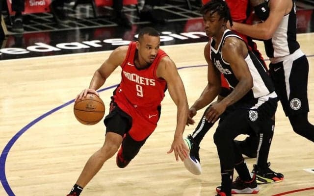 ウォリアーズがエイブリー・ブラッドリーを含む複数のＦＡたちとワークアウトへ