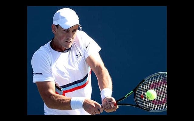 11本エース決めて初戦突破