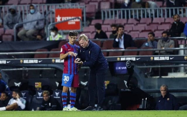 【クーマン・バルサに未来はあるか?】9月中に「監督解任」の大ナタが振るわれる!?【バルセロナにおけるオランダ人監督の功罪】(3)