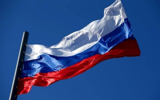 約55万の「いいね!」 ロストフ戦を担当した主審がコイントスの代わりに“じゃんけん”、結果は?