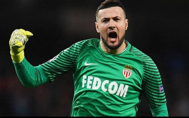 元クロアチア代表GKスバシッチが1年のブランクを経て古巣ハイデュク・スプリトに9年ぶりの復帰！
