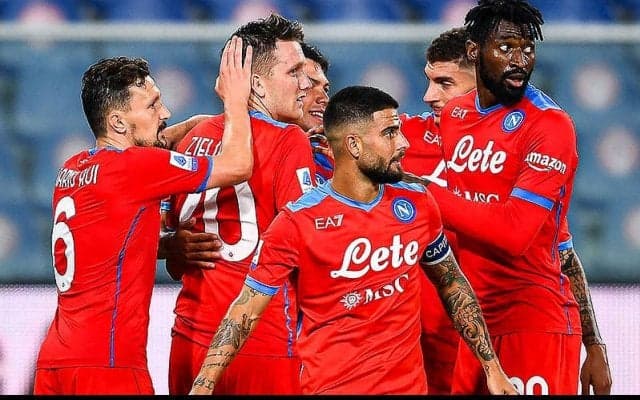 好調ナポリ、吉田先発のサンプドリアに4発快勝で開幕5連勝！《セリエA》