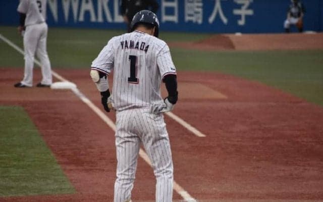 ヤクルト高津監督　「全員を輝かせる」気配り采配で首位キープ！　原点となった独立リーグの経験とは