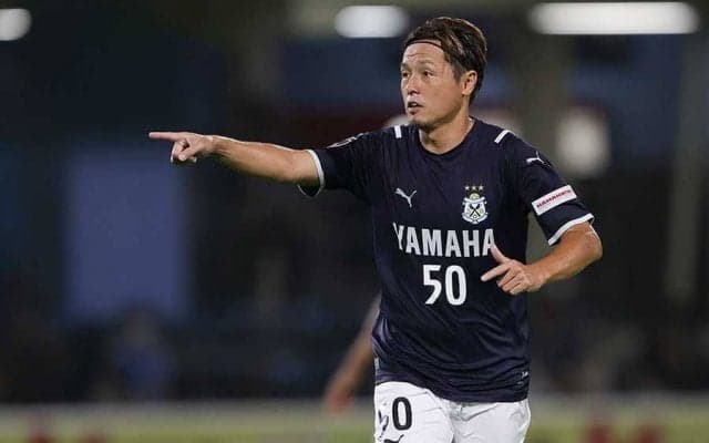 【月間表彰】41歳遠藤保仁の健在ぶり示したFK弾　闘莉王が「普通の選手にできない」と称賛した理由