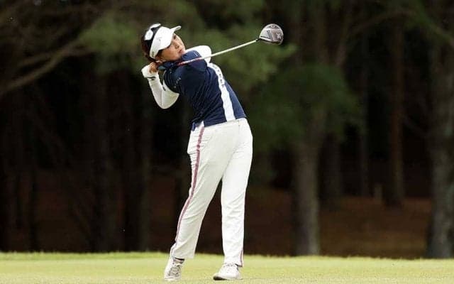 女子ゴルファーのタレントばり“レポート力”に注目　公式トレカ開封動画に「上手い」